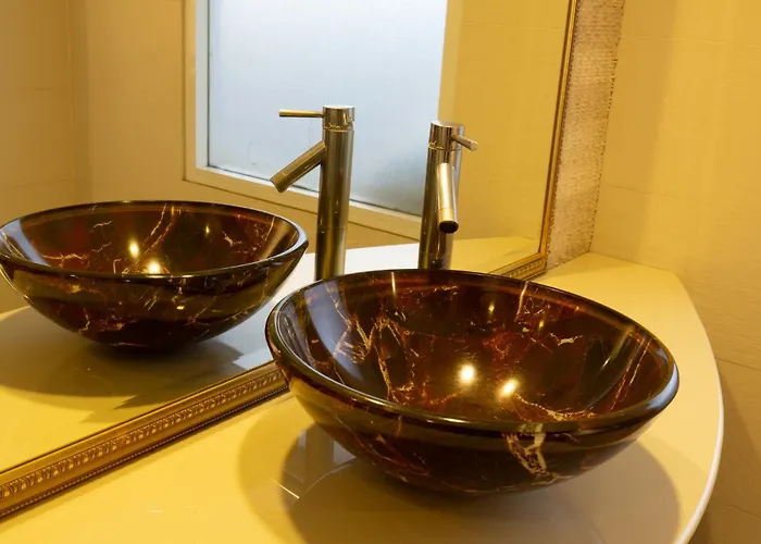 Luxury 4 Kingsize Bedrooms - & Modern Sukhumvit בנגקוק